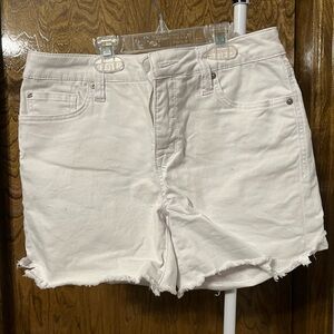 Seven7 White Jean Shorts Size 6